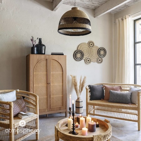 Metalowy świecznik wysoki