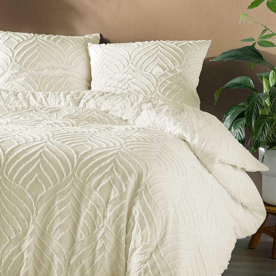 Komplet pościeli z tuftowanym wzorem 240x220 cm TIPLU beżowy