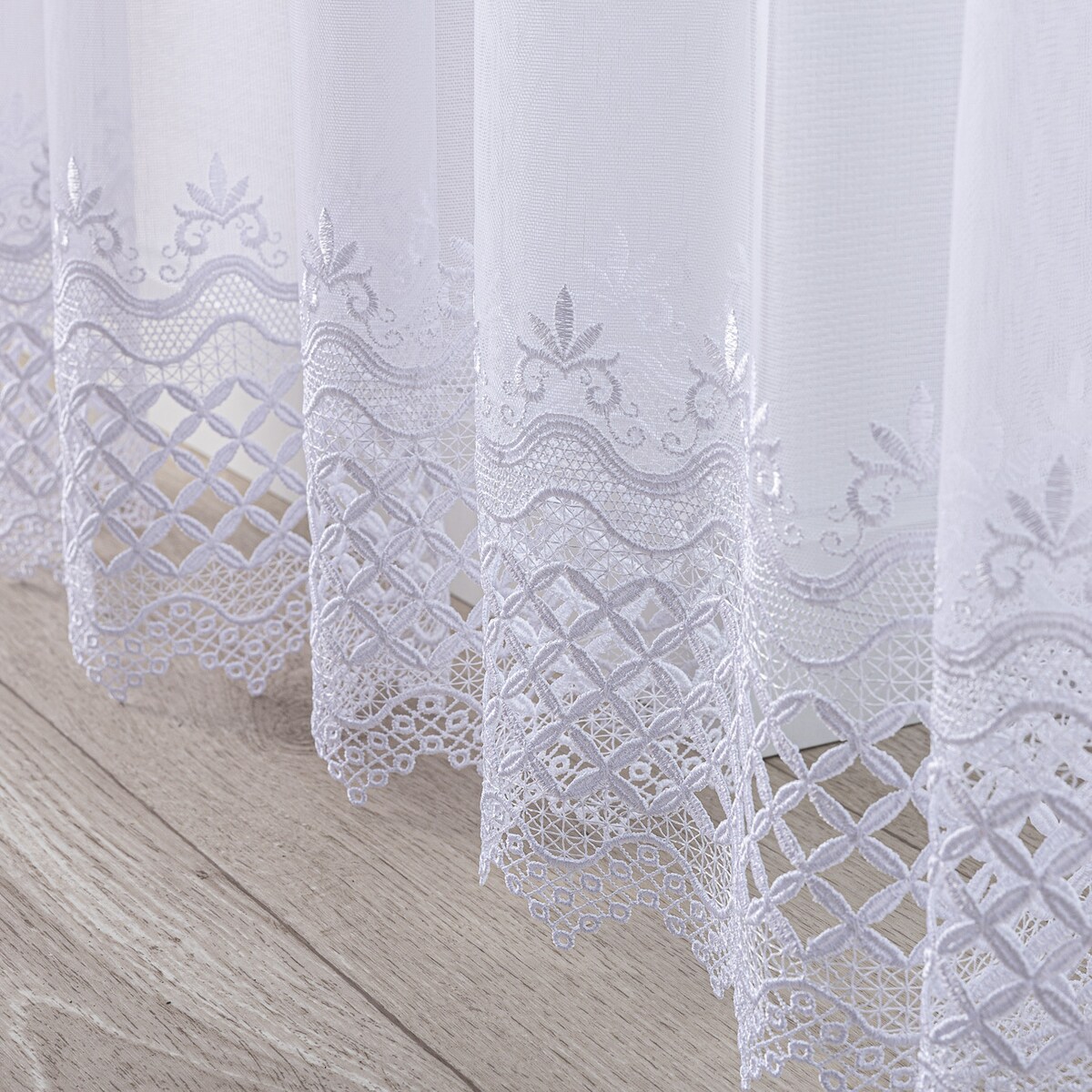 Firana na taśmie 300x245 biały ze wzorem