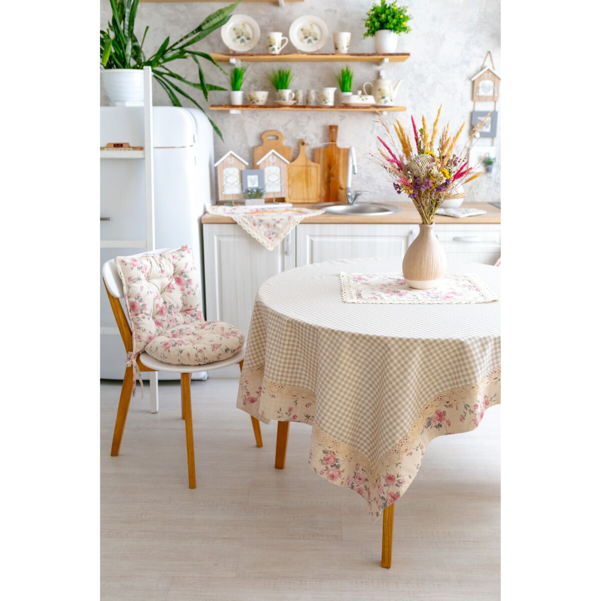 Obrus Na Stół 134X180 Cm Ozdobny Dekoracyjny Bella Grey