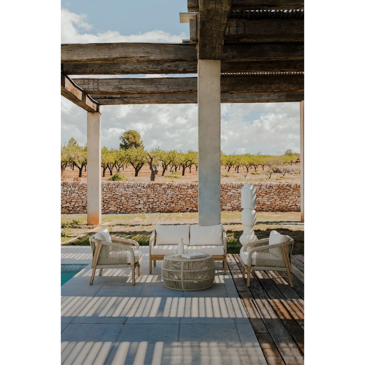 Zestaw ogrodowy: sofa 2-osoba, 2 fotele i stolik kawowy Dubai