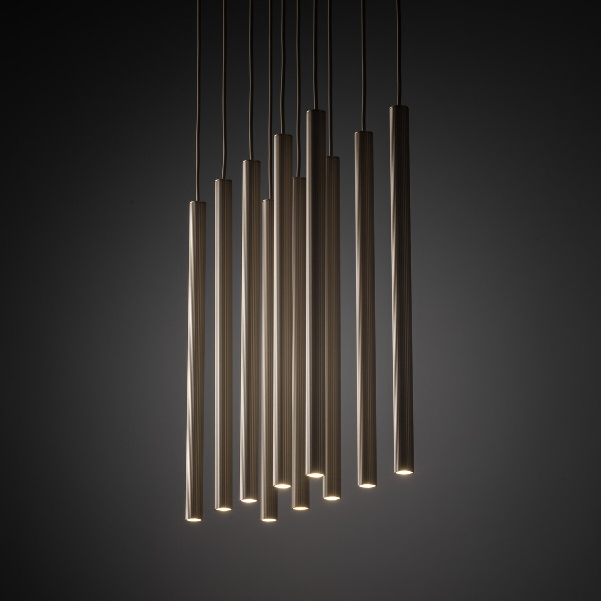 Lampa Wisząca Tk Lighting Ferro Na Listwie Beżowa Szampański Ryflowana Metalowa Tuba Sopel Rurka 10X G9