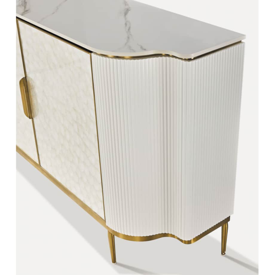 Komoda ryflowana jasno-złota Champion Glamour Premium z muszelkami 150x40x88