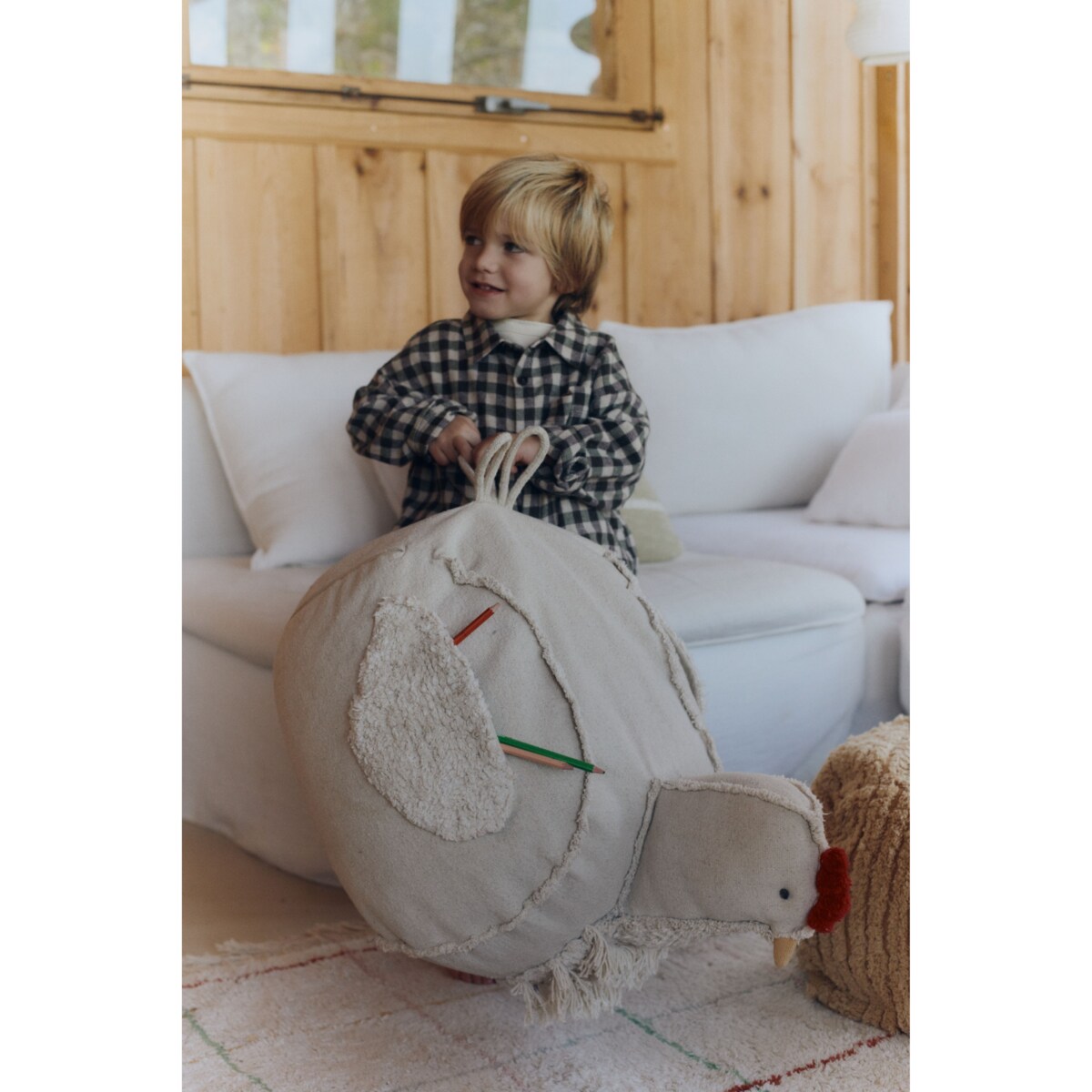 Lorena Canals - Pufa Kura, Farm