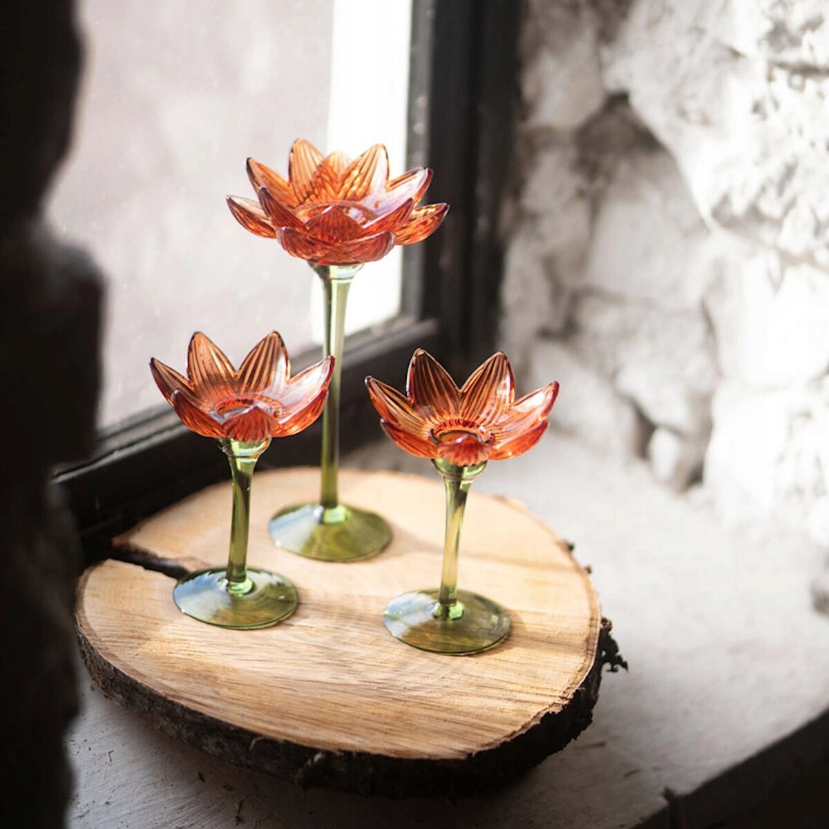 ŚWIECZNIK NA TEALIGHT STÓŁ OKNO TEALIGHTY SZKLANY KWIAT DEKORACJA 16cm