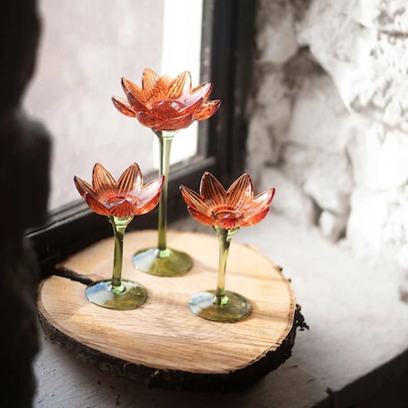 ŚWIECZNIK NA TEALIGHT STÓŁ OKNO TEALIGHTY SZKLANY KWIAT DEKORACJA 16cm