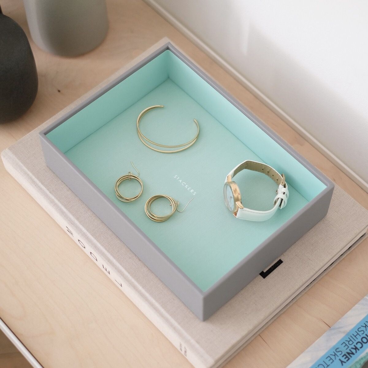 Szkatułka na biżuterię Stackers open classic szaro-miętowa