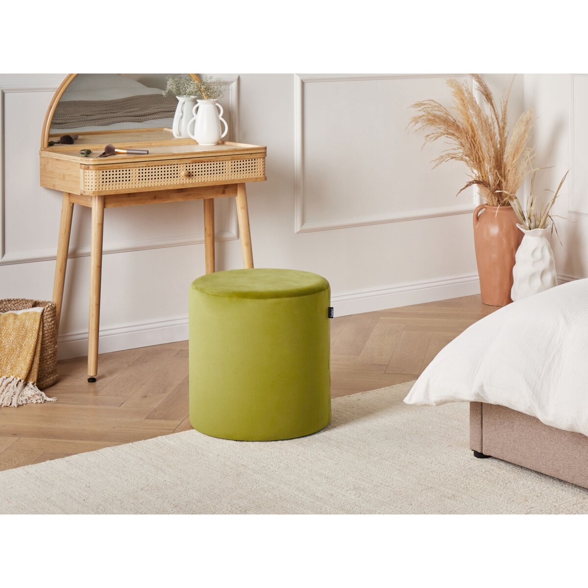 Puf LOVETT Welur Oliwkowy 47 cm 47 cm 46 cm