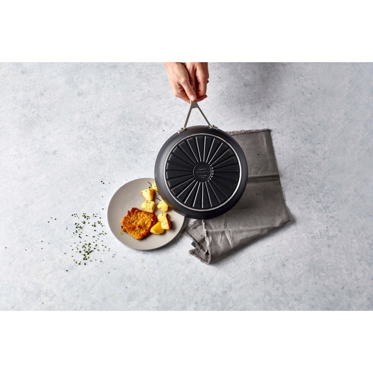 Patelnia ceramiczna Demeyere Alu Industry 3 - 30 cm