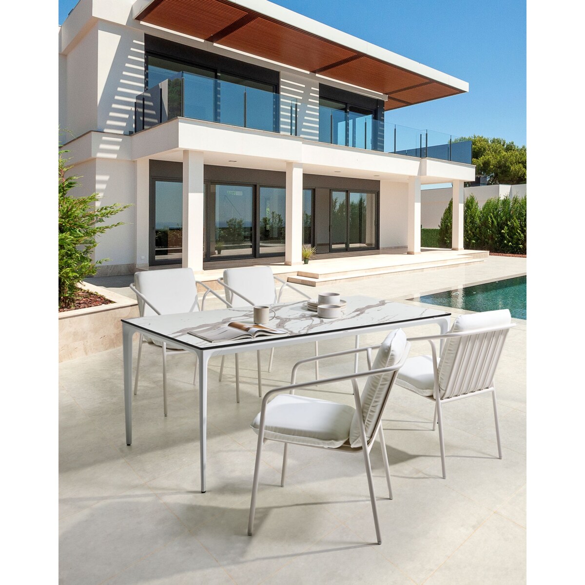 Zestaw 4 krzeseł ogrodowych z poduszkami ASCIANO Metal Biały