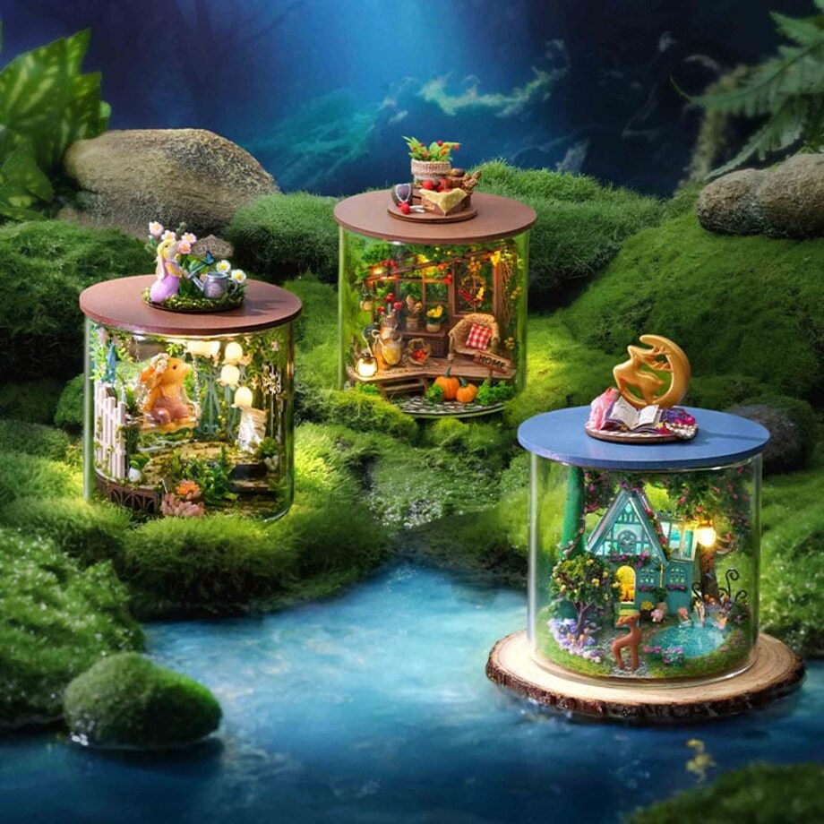 Miniaturowy domek - Turkusowe jezioro