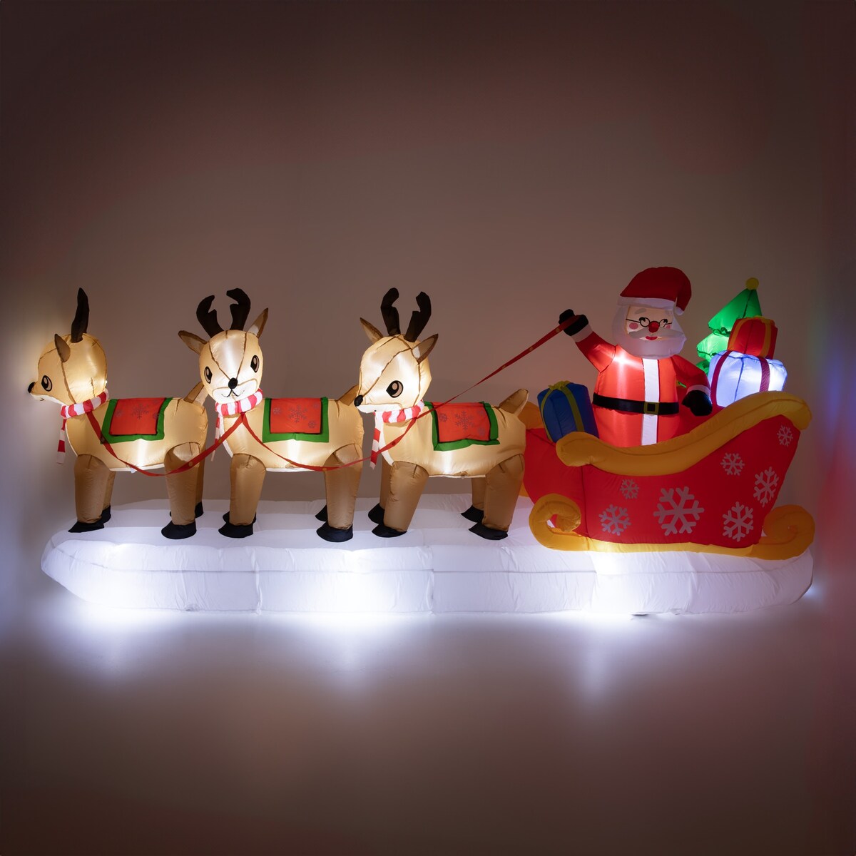 Nadmuchiwana ozdoba Mikołaj na saniach renifery świąteczne dmuchane