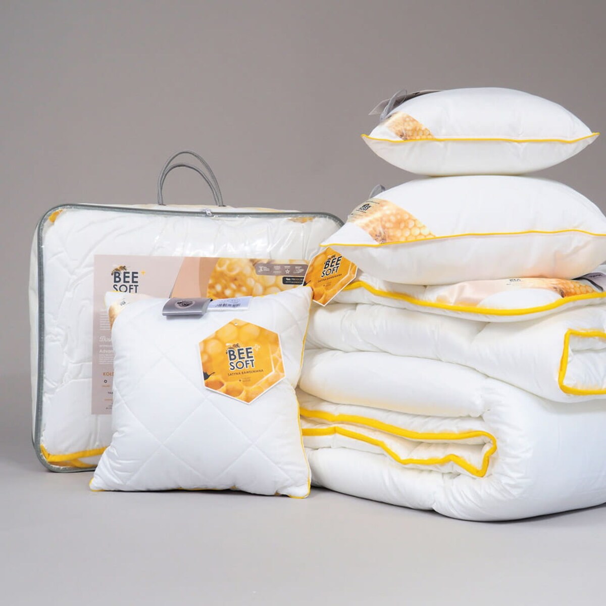 Poduszka Bee Soft Satyna Bawełniana Pikowana, 40 x 40 cm, AMZ