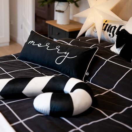 Poduszka XMAS wzór XM19 | Czarna laska cukrowa XXL