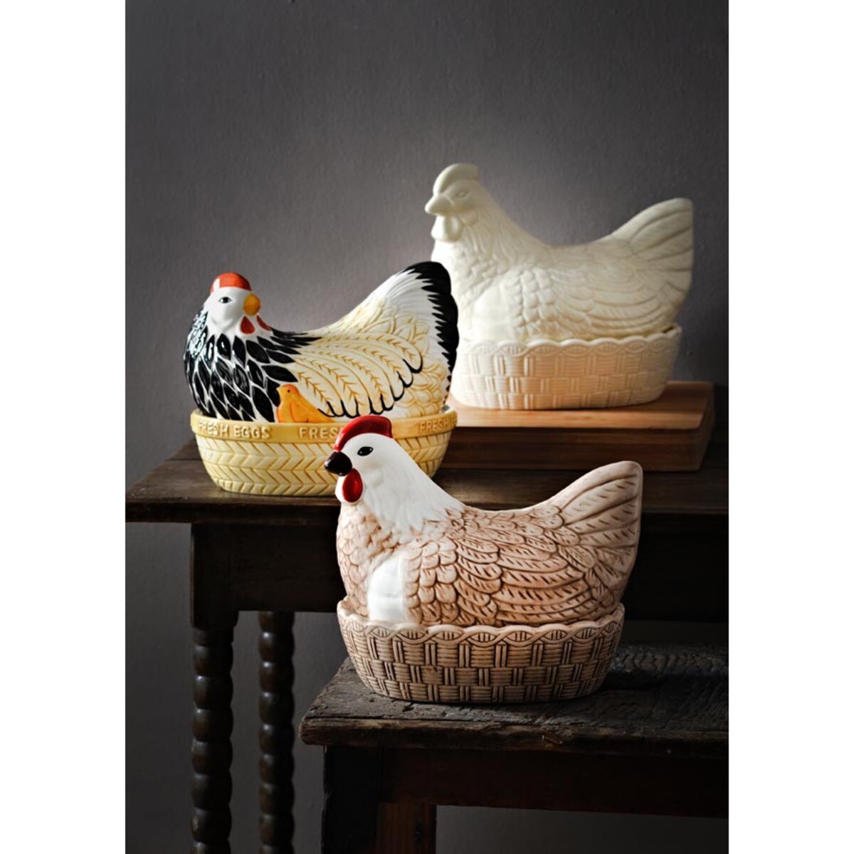 Kamionkowy pojemnik do przechowywania jaj Mother Hen Nest, Mason Cash