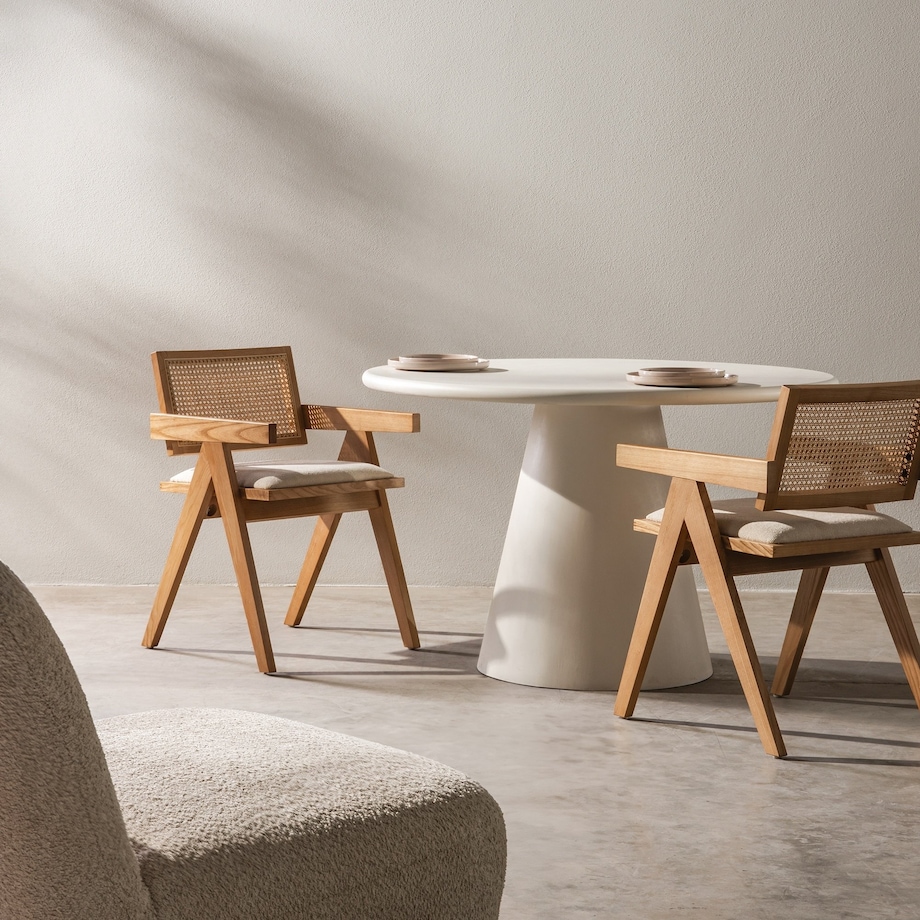 Krzesło z podłokietnikami, miękkie siedzisko, KIEMER - II jasnobrązowe