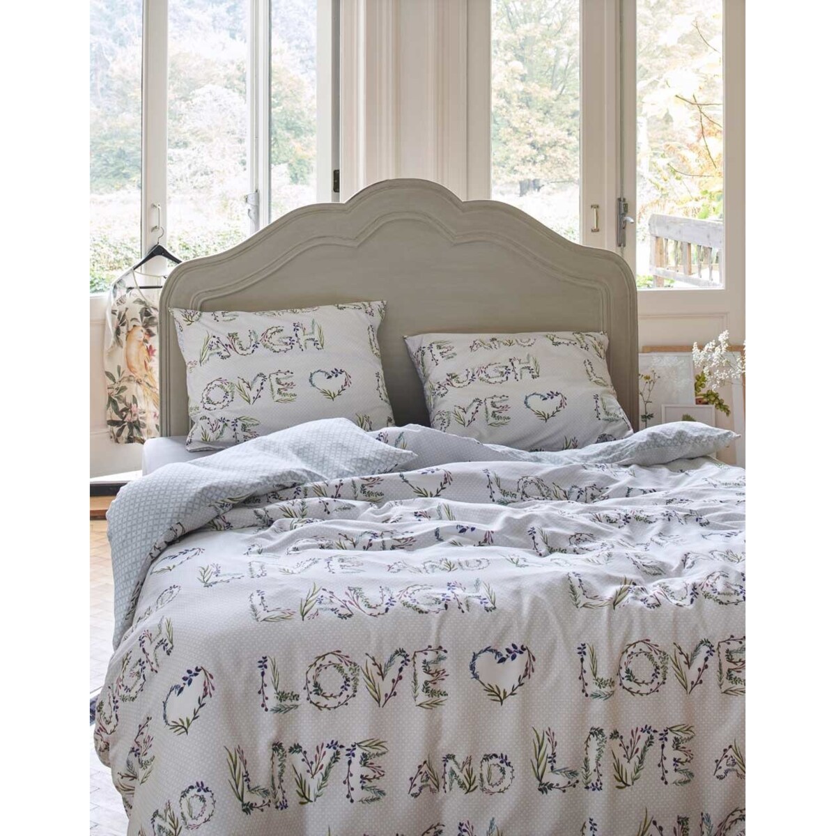 Kolorowy komplet pościeli z bawełny perkalowej z napisami, Esprit, 140 x 220 cm