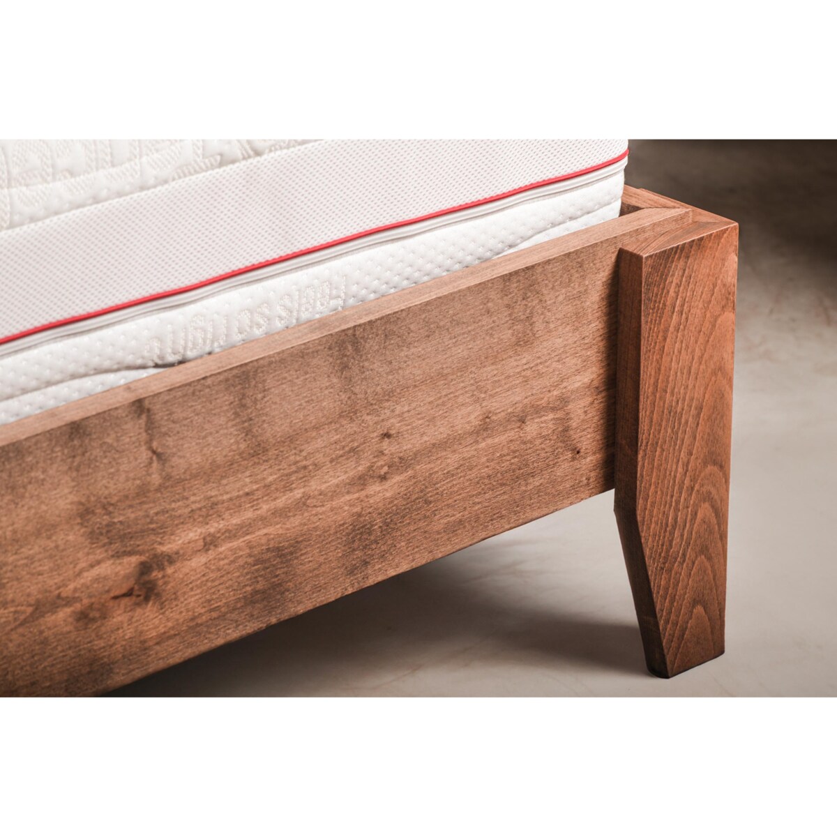 Łóżko Moln (180x200) w tkaninie Himalaya 90