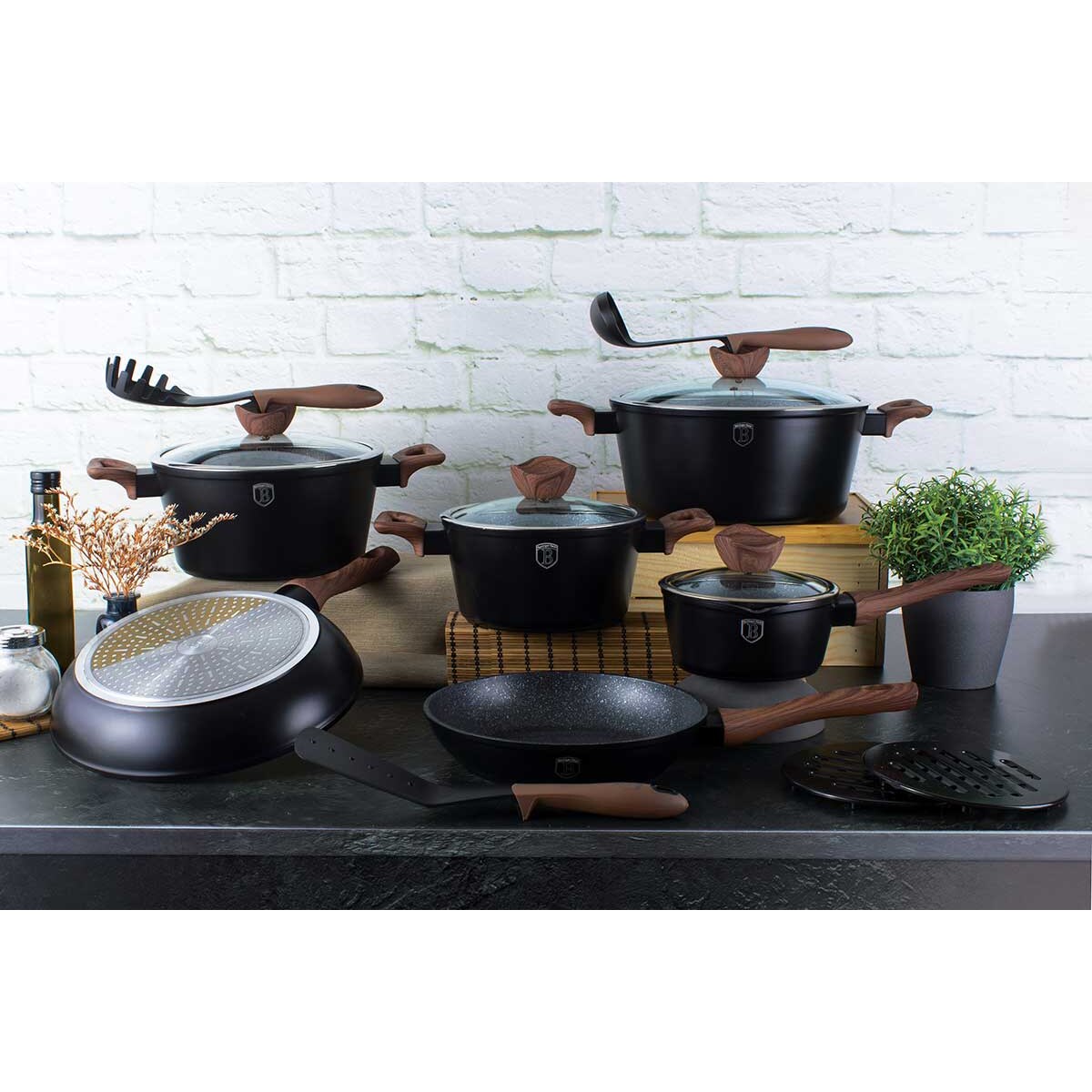 Zestaw 15 elementów garnki, patelnie, akcesoria Ebony Rosewood Berlinger Haus BH-1537