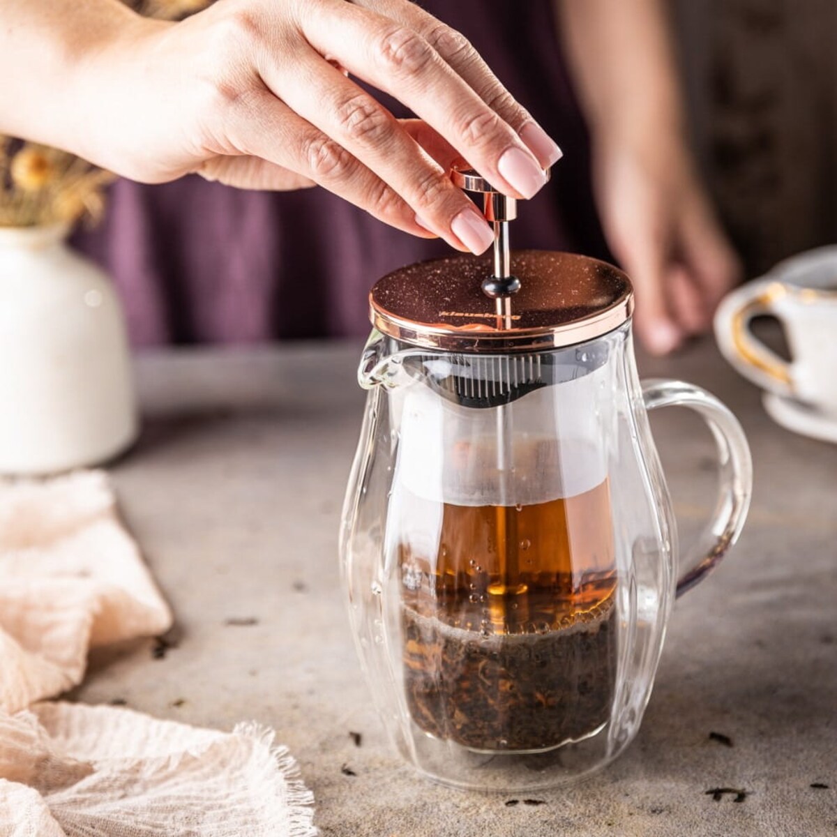 Zaparzacz do kawy herbaty 0.35L French Press różowe złoto KLAUSBERG