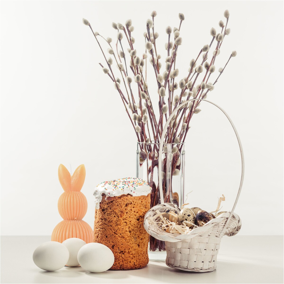 Świeczka Wielkanocna Zając Zajączek Królik Na Prezent Ozdobny Brzoskwiniowa