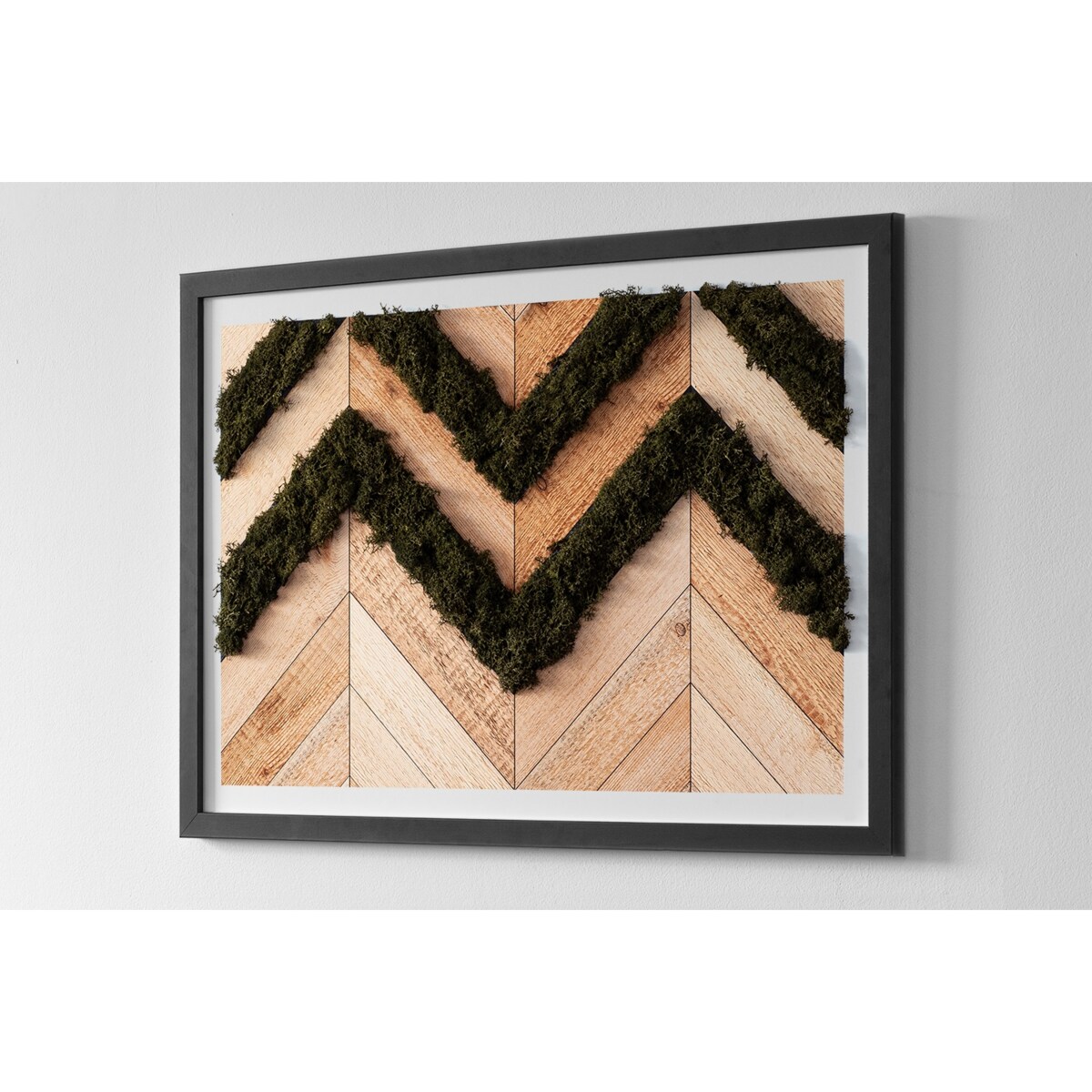 Obraz Deski w jodełkę - mech chrobotek w czarnej ramie 60x40cm