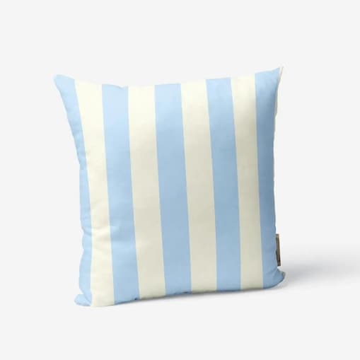 Poduszka świąteczna - klasyczne błękitne pasy