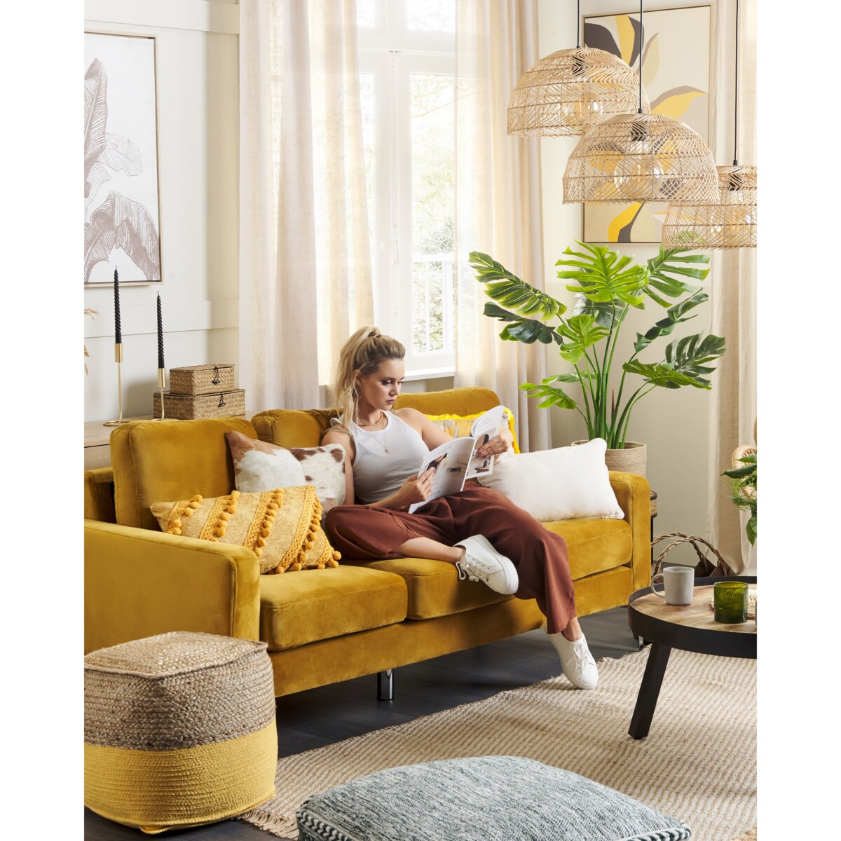 Puf 44 x 44 x 44 cm żółty KIRAMA