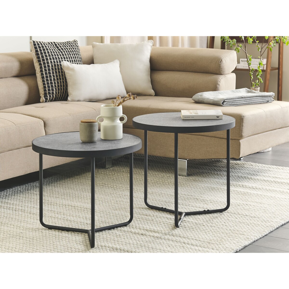 Stolik kawowy mały imitacja betonu z czarnym MELODY