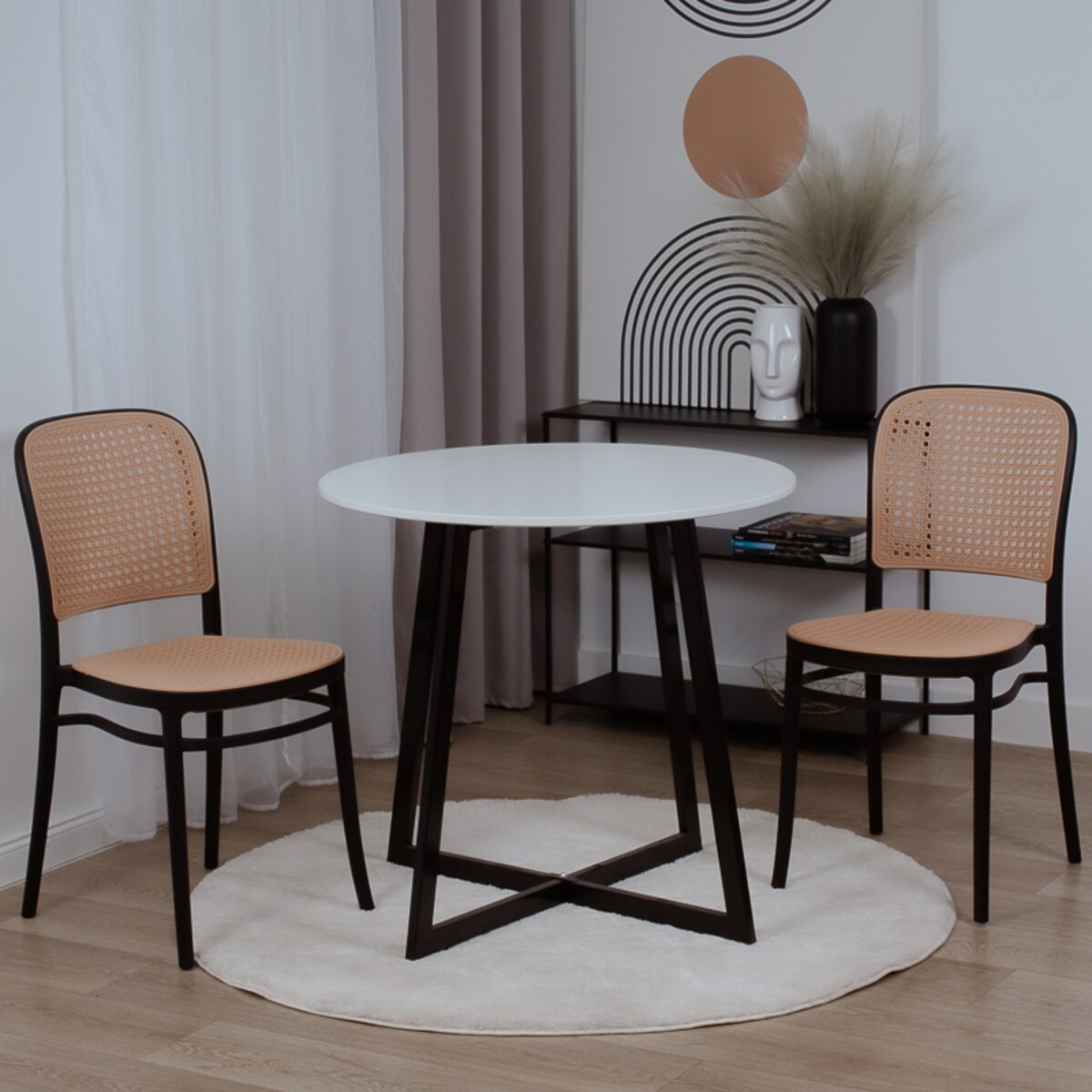 Krzesło plastikowe czarne plecione do salonu jadalni klasyczne z oparciem