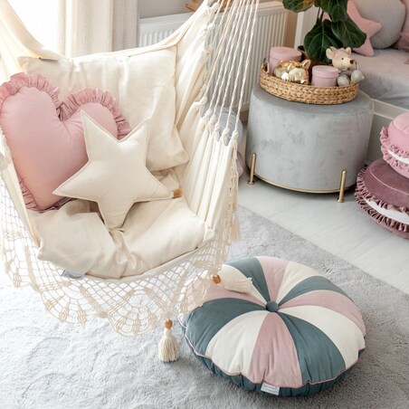 Pufa dla dzieci Pink Velvet patchworkowe siedzisko