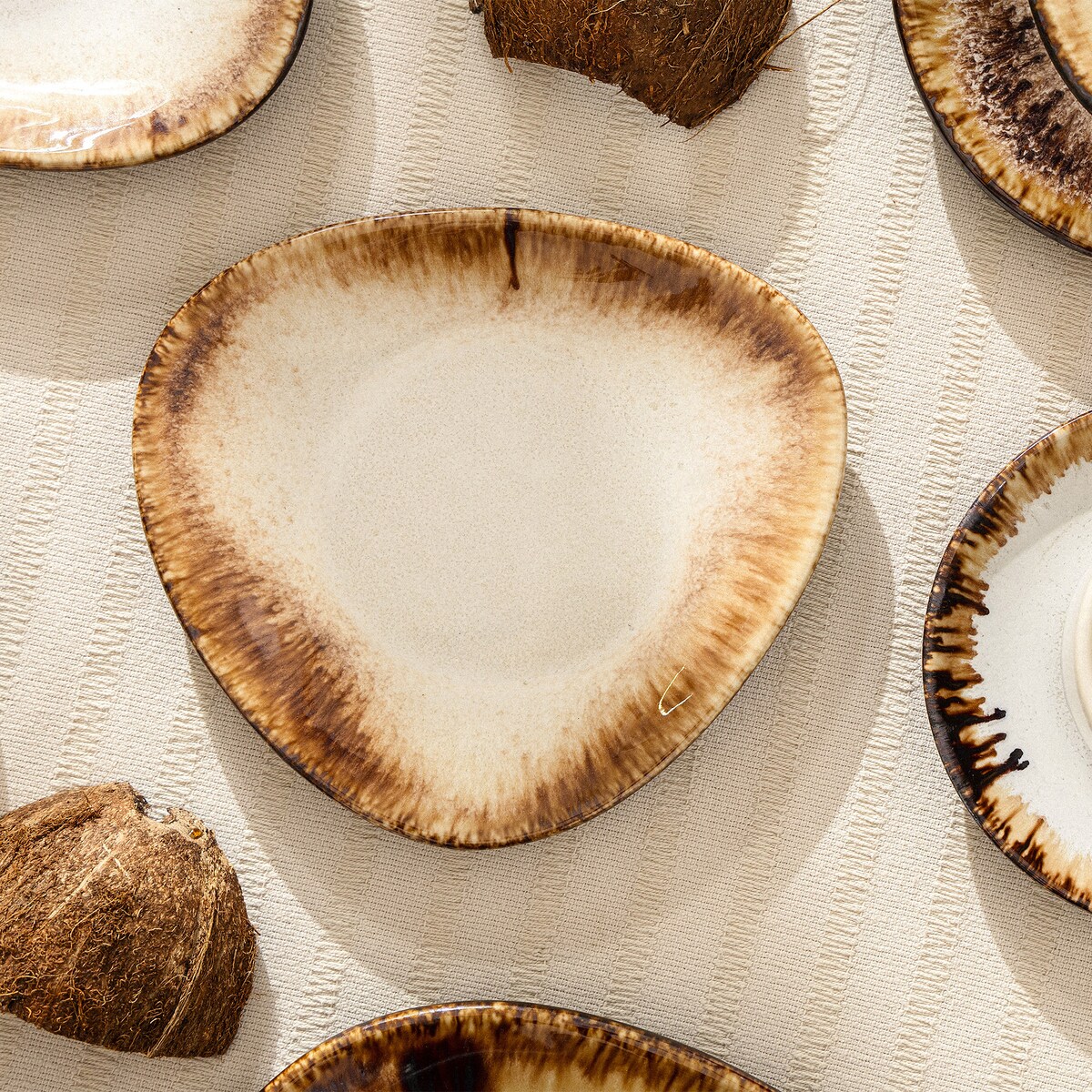 Konsimo PRIMA Talerz deserowy 6 szt., jasnobeżowy