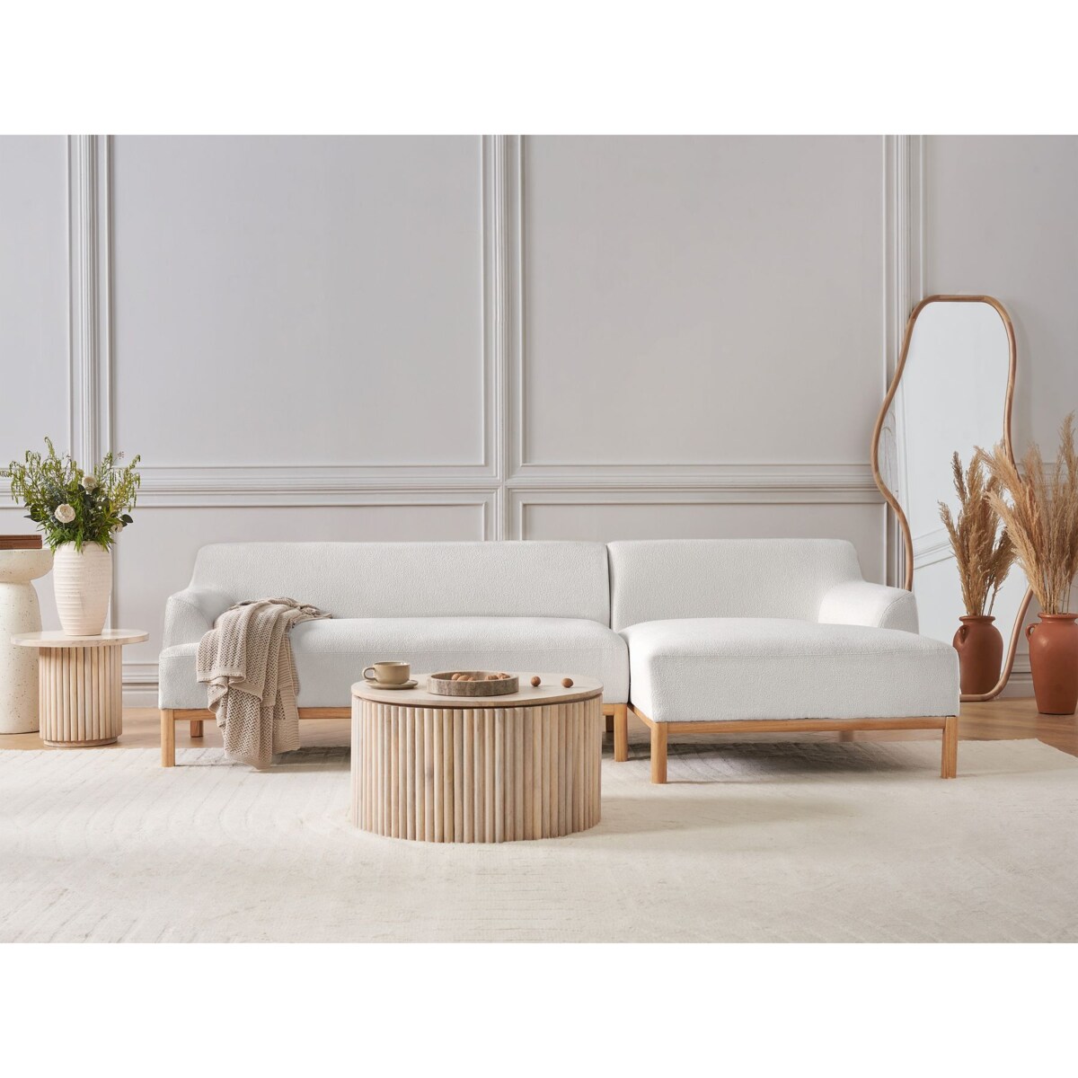 Sofa narożna lewostronna SOSJO Złamana biel Boucle Lewostronny