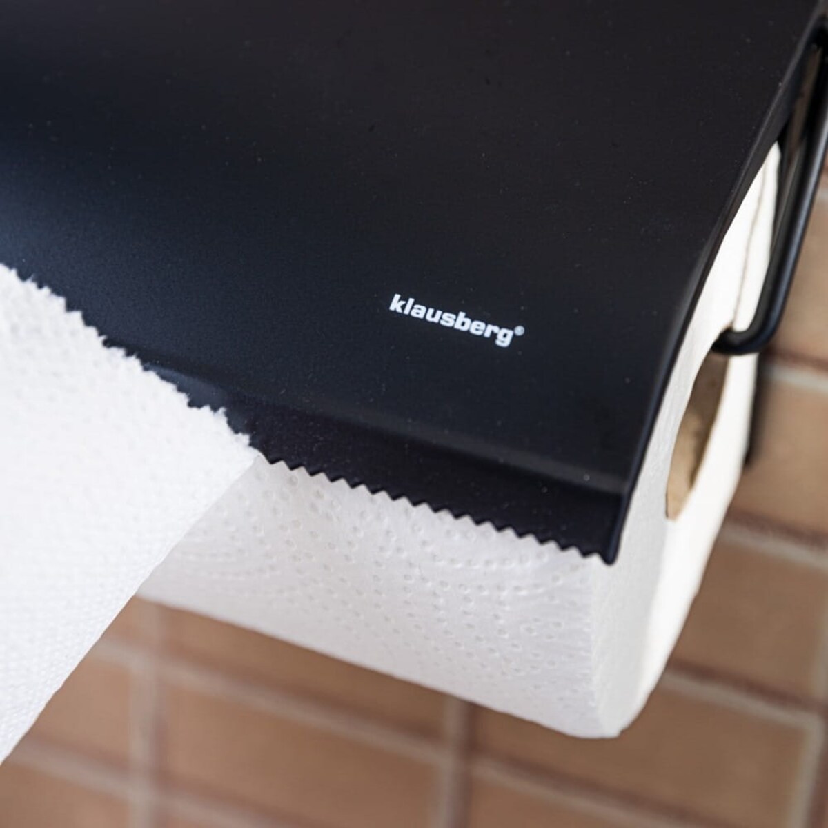 Uchwyt na ręcznik papierowy KLAUSBERG czarny matowy