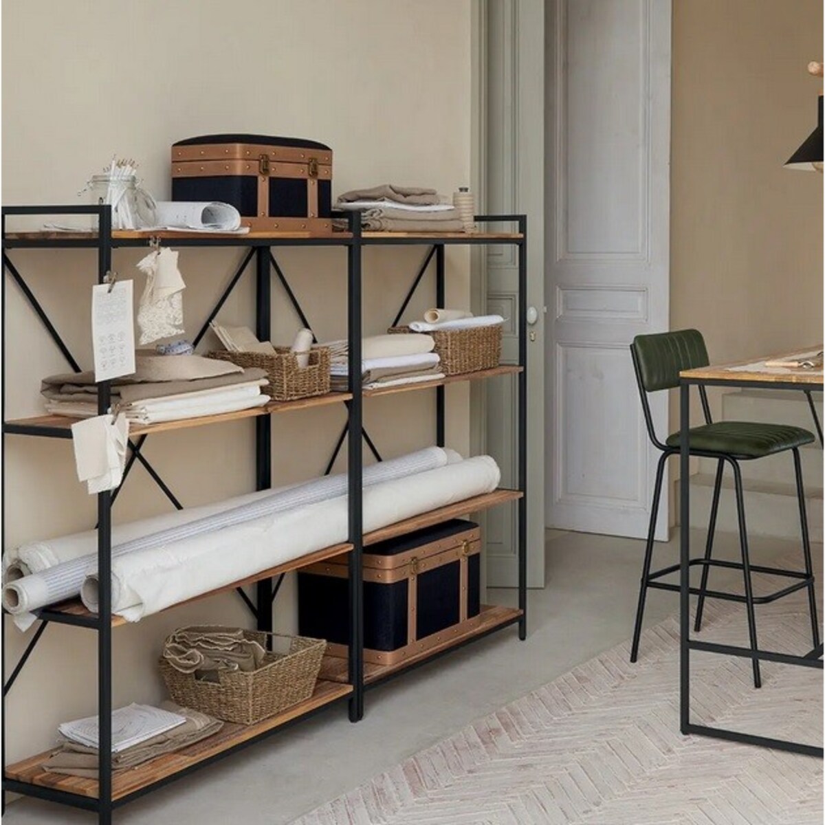 Skrzynia 3 szt. czarna z drewnem Harry