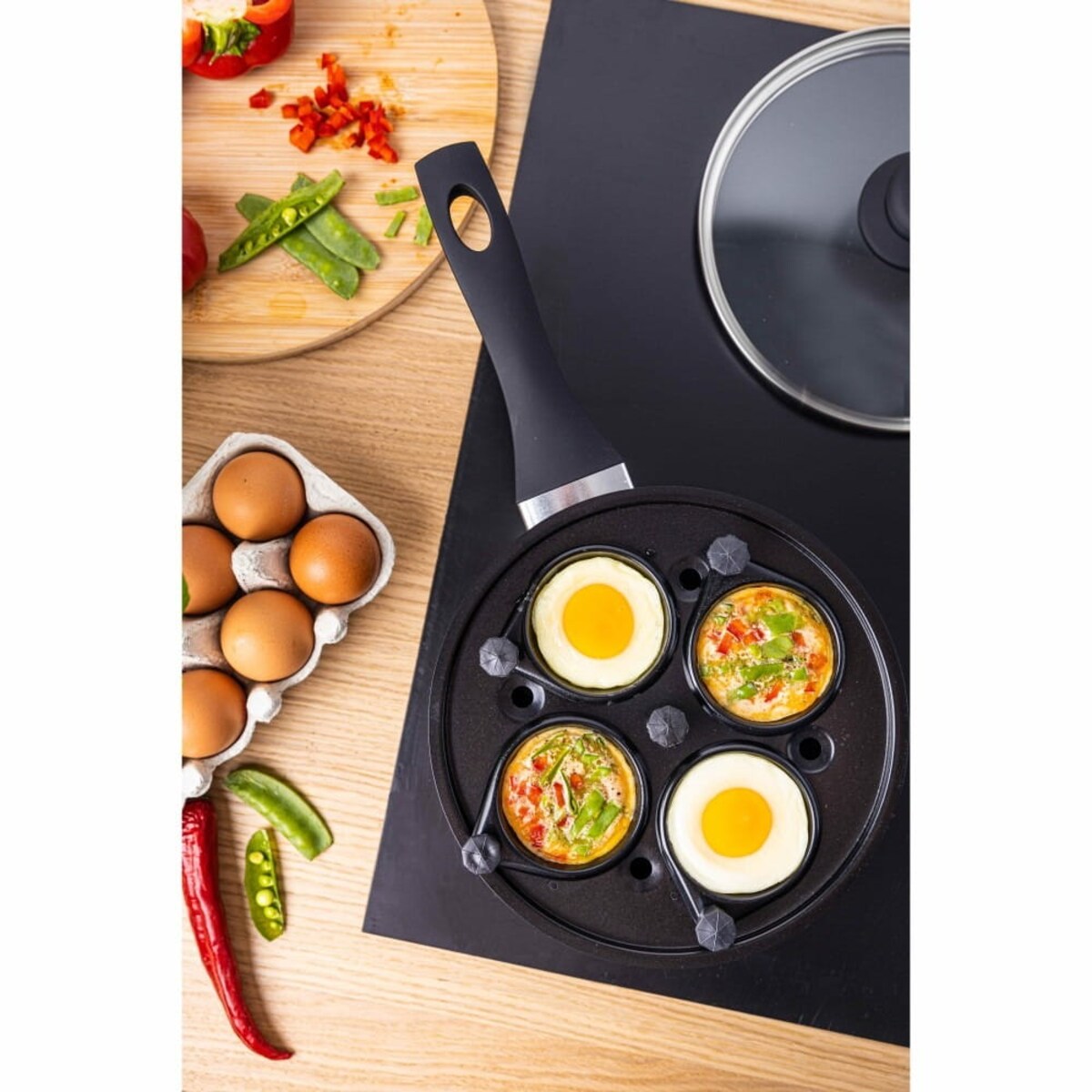 Patelnia Z powłoką marmurową z wkładem do jajek 20cm KINGHOFF