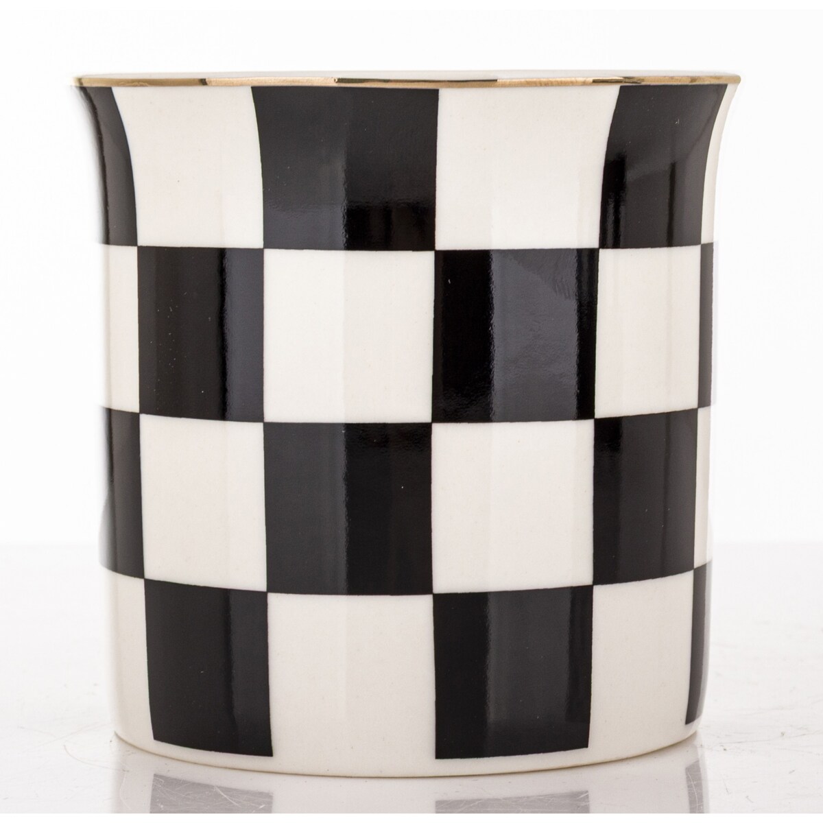 Kubek porcelanowy 9x12x9 cm w pudełku 380 ml SCACCHI- w czarno-białą kratkę