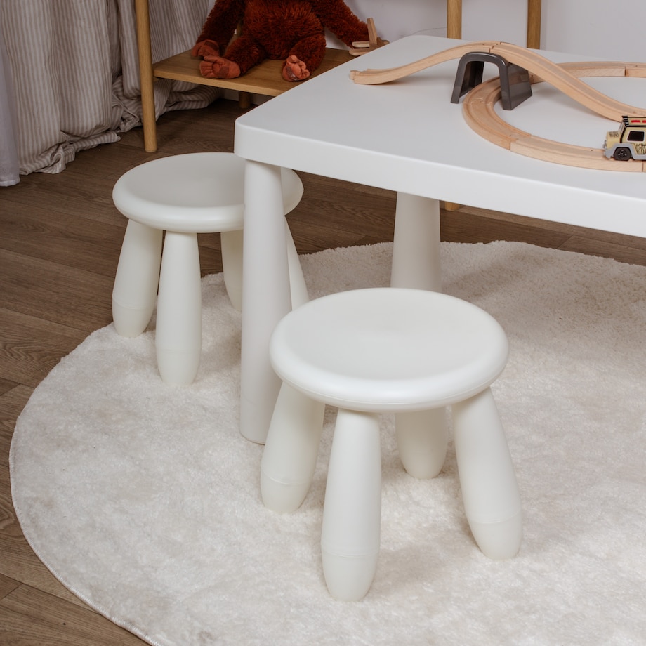 Krzesełko dla dzieci plastikowe stołek dziecięcy biały