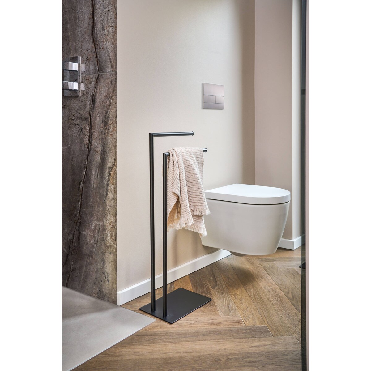 Metalowy stojak na ręczniki, 34 x 20 x 82 cm