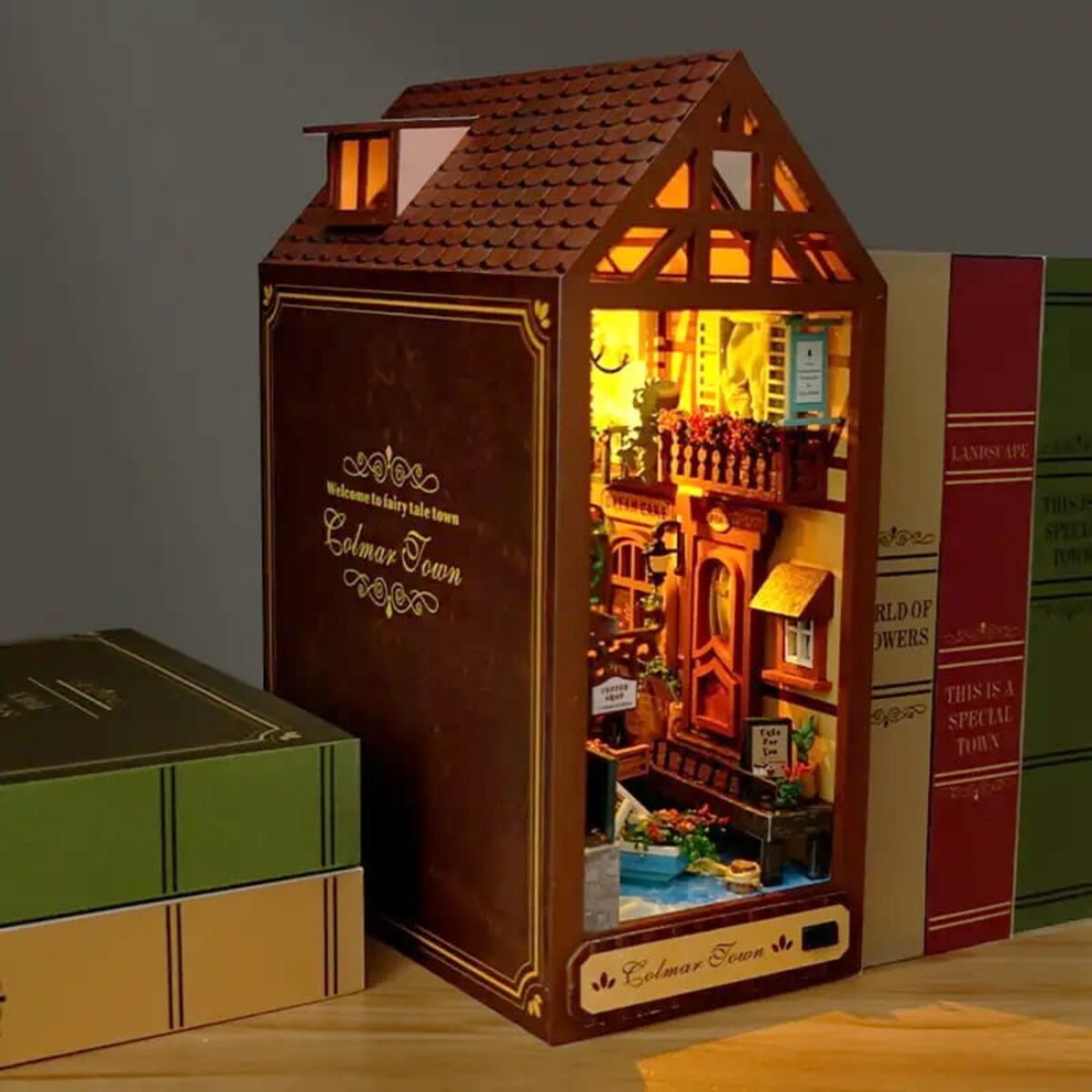 Miniaturowy domek Book Nook - Miasteczko Colmar