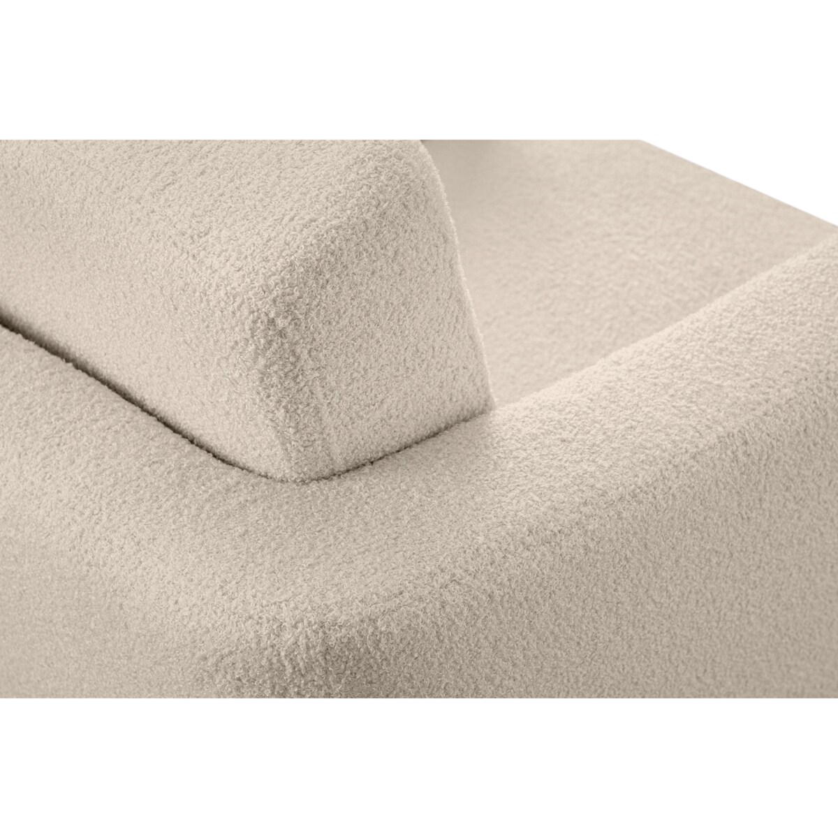 KONSIMO TAGIO Kremowy fotel skandynawski z tkaniny jagnięcej