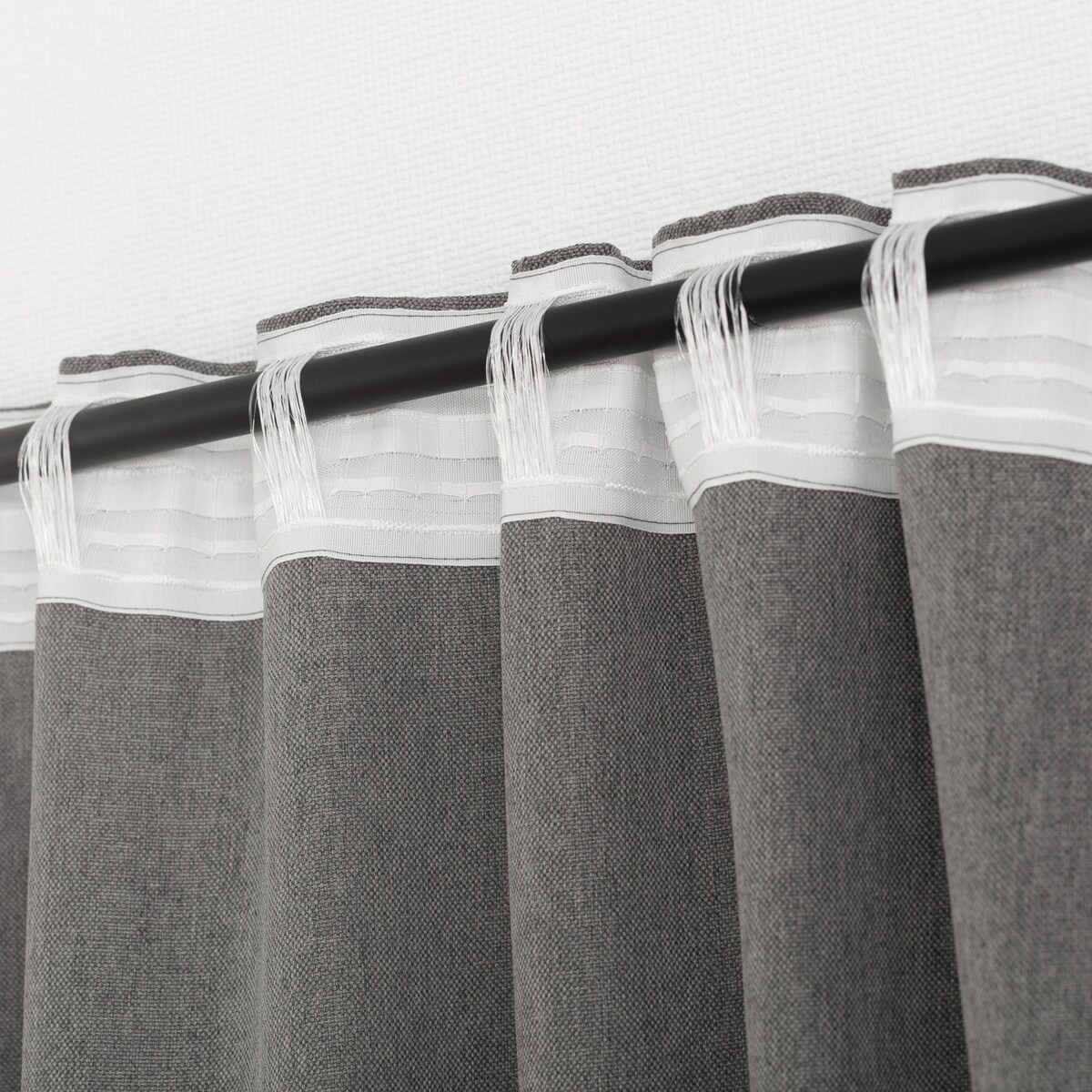 Zasłona BASIC na taśmie marszczącej 140x300cm szary 1 szt. 140x300 szary