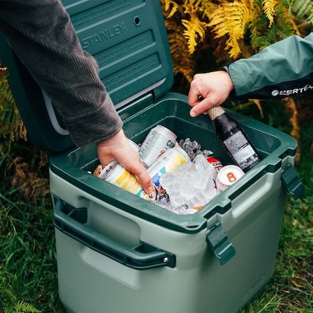 Stanley Cooler lodówka pasywna 28,3 l zielona