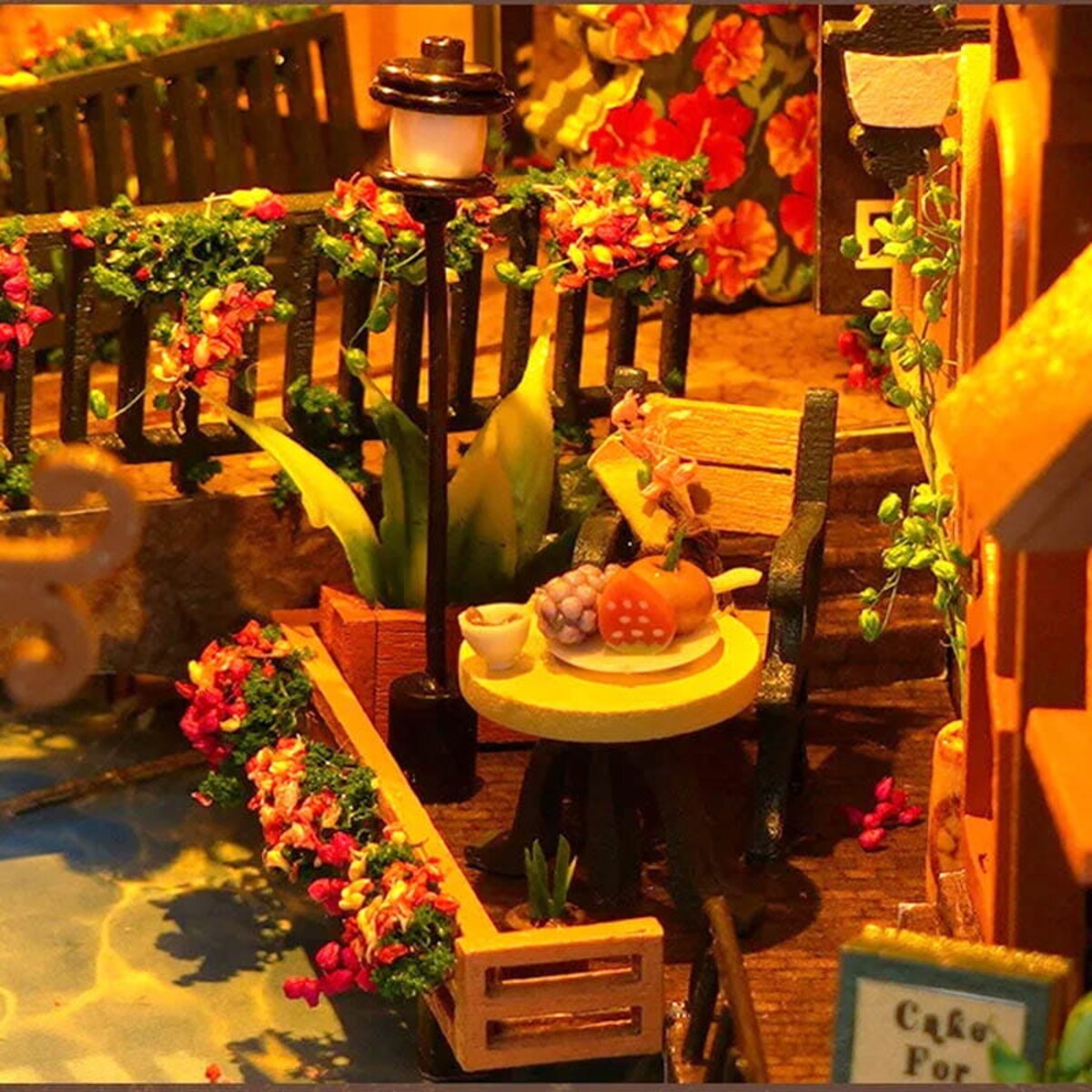 Miniaturowy domek Book Nook - Miasteczko Colmar