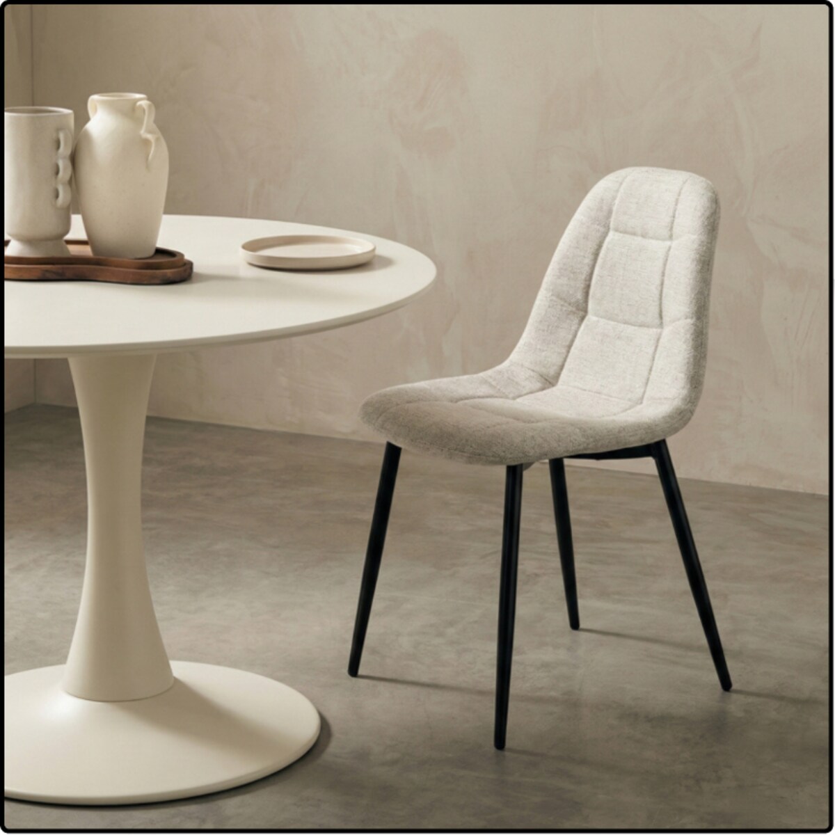 Krzesło tapicerowane pikowane beżowe z tkaniny wygodne nowoczesne do kuchni