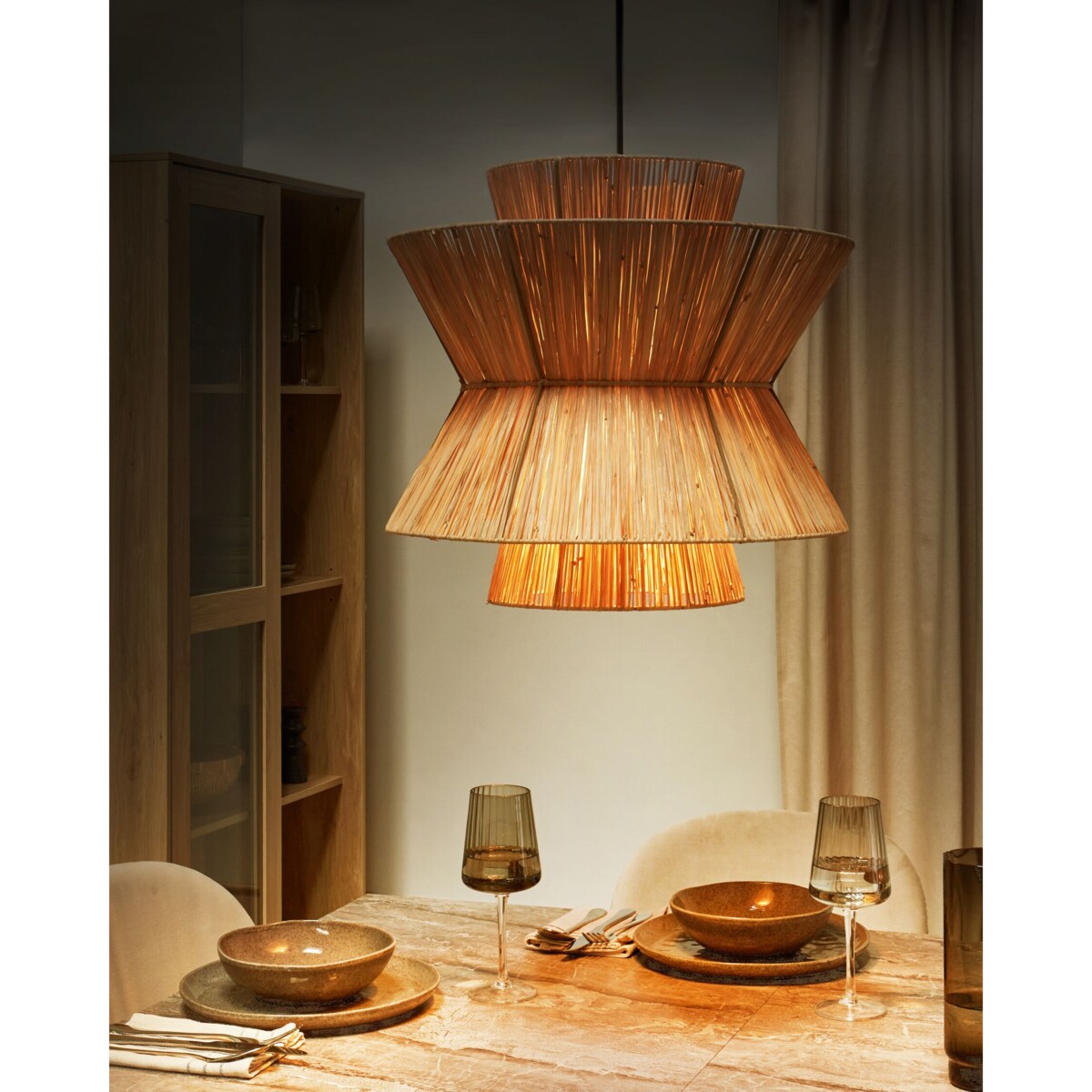 Lampa wisząca ze słomy naturalna TELAMBA