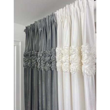 Zasłona welurowa "royal roses" z wyszywanymi różami 140x270 cm taśma | stalowy