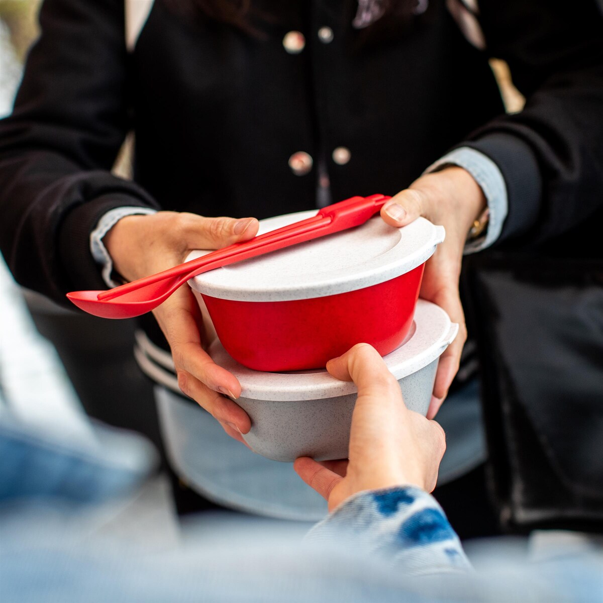 Wielorazowe pałeczki do sushi + łyżka KLIKK, sprytny sposób składania, 3 elementy, KOZIOL