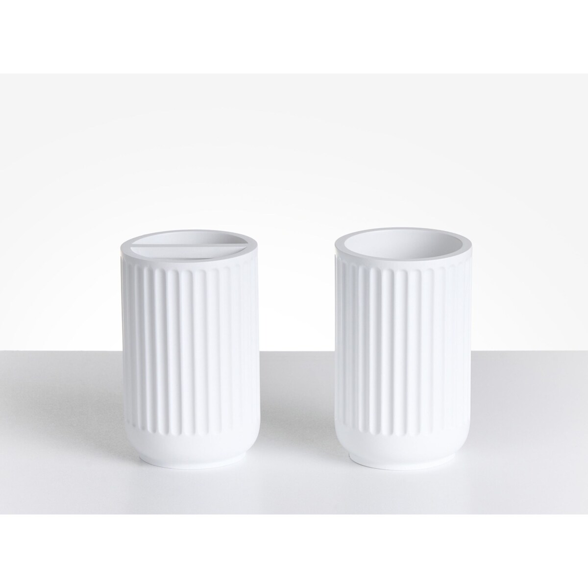 Zestaw akcesoriów łazienkowych 5 elementów HUARMEY Biały