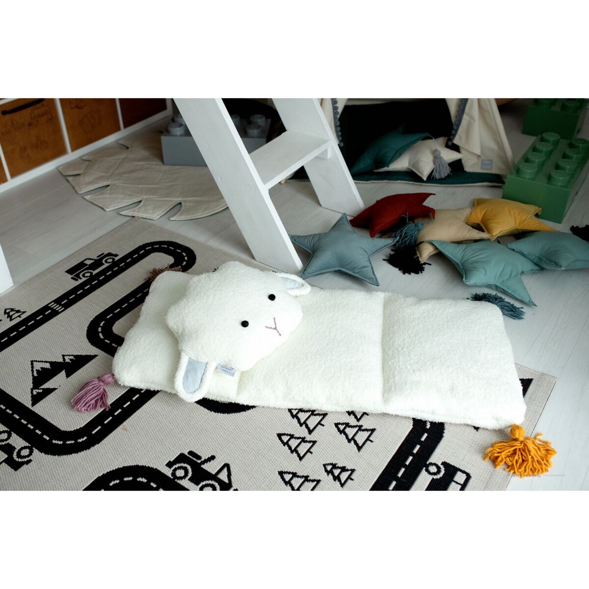 Poduszka Sheep, przytulanka owieczka